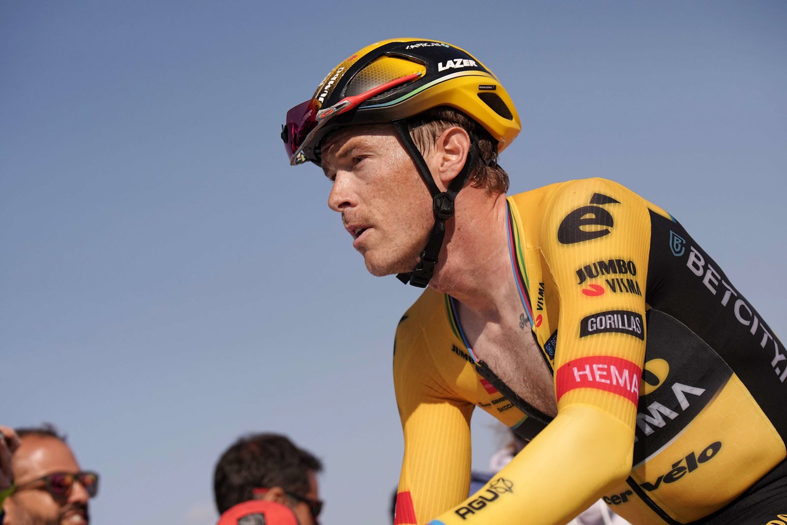 Après avoir percuté sa femme, traînée sur des centaines de mètres, le cycliste Rohan Dennis va devoir s'expliquer